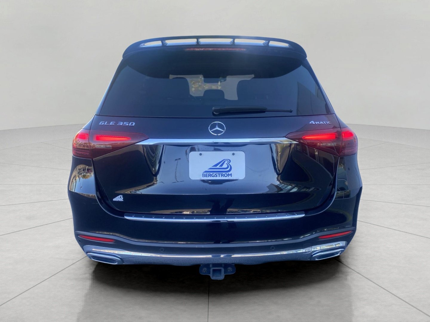 Used 2024 Mercedes-Benz GLE 350 4MATIC image 11