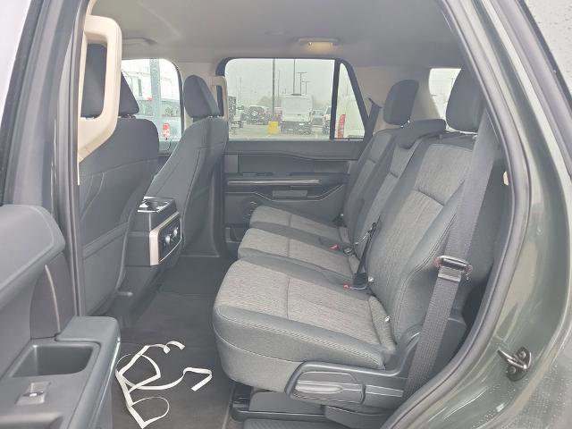 Certified 2023 Ford Expedition XLT image 10