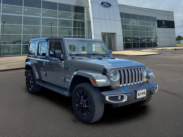 Used 2023 Jeep Wrangler Unlimited Sahara AWD/4WD image 2