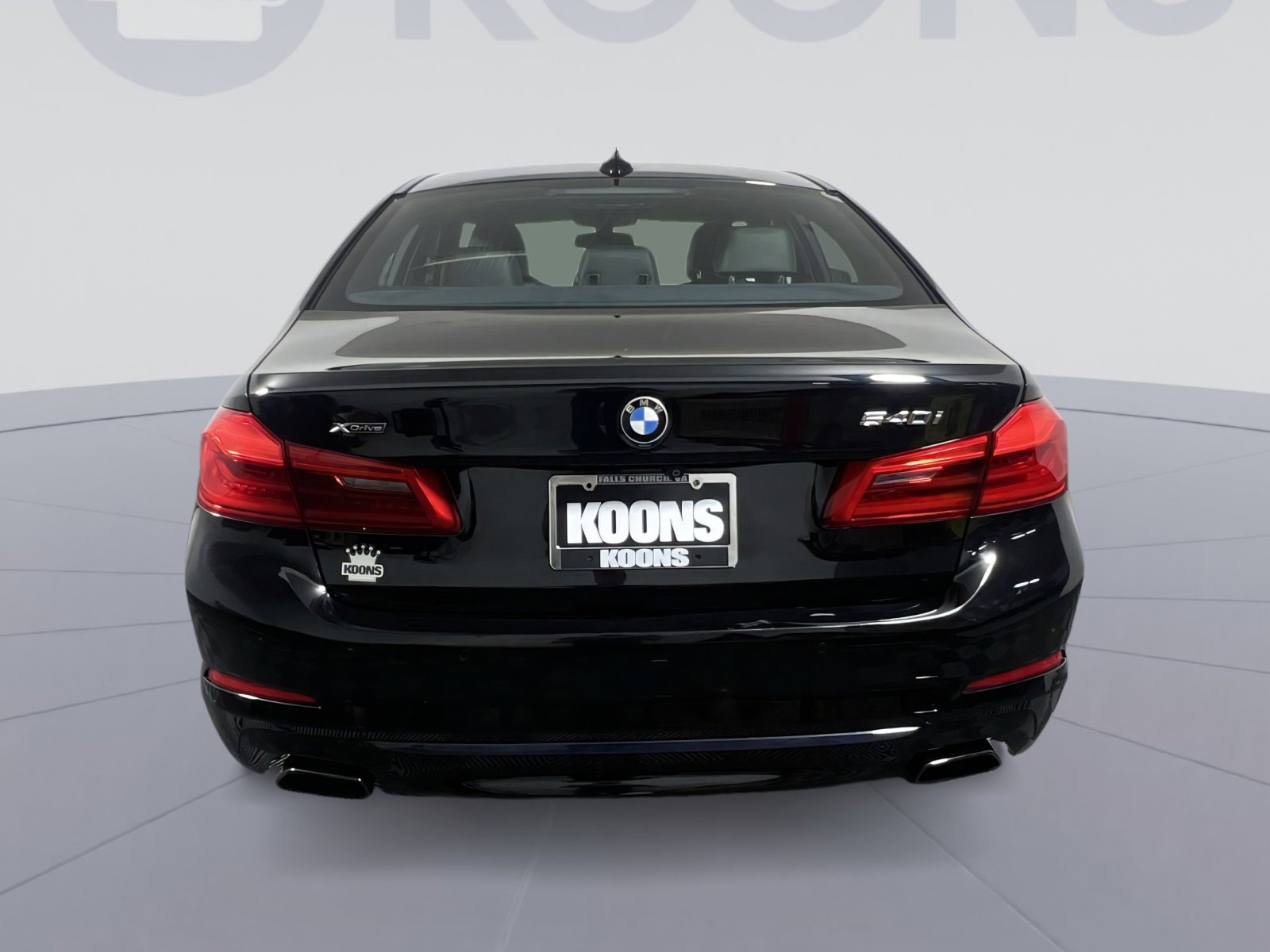 Used 2019 BMW 540i xDrive w/ Premium Package image 5