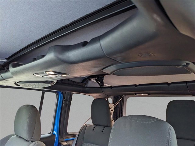 Used 2021 Jeep Wrangler Unlimited Rubicon w/ Safety Group image 24