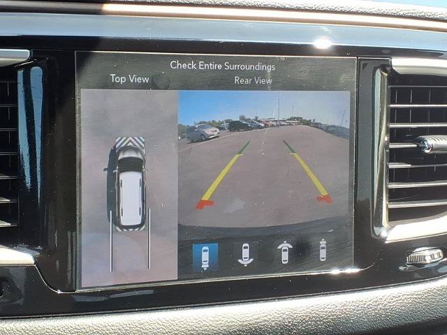 Used 2019 Chrysler Pacifica Touring Plus w/ Advanced Safetytec Group FWD image 14