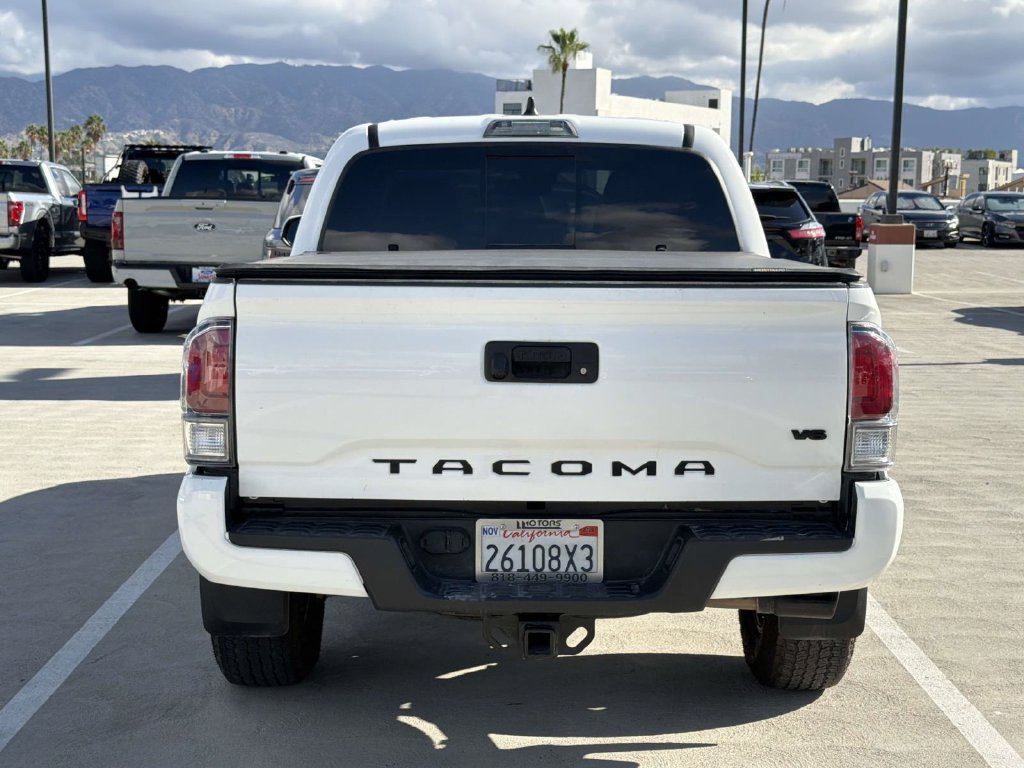 Used 2023 Toyota Tacoma TRD Off-Road w/ Black Out Package (TMS) AWD/4WD image 19
