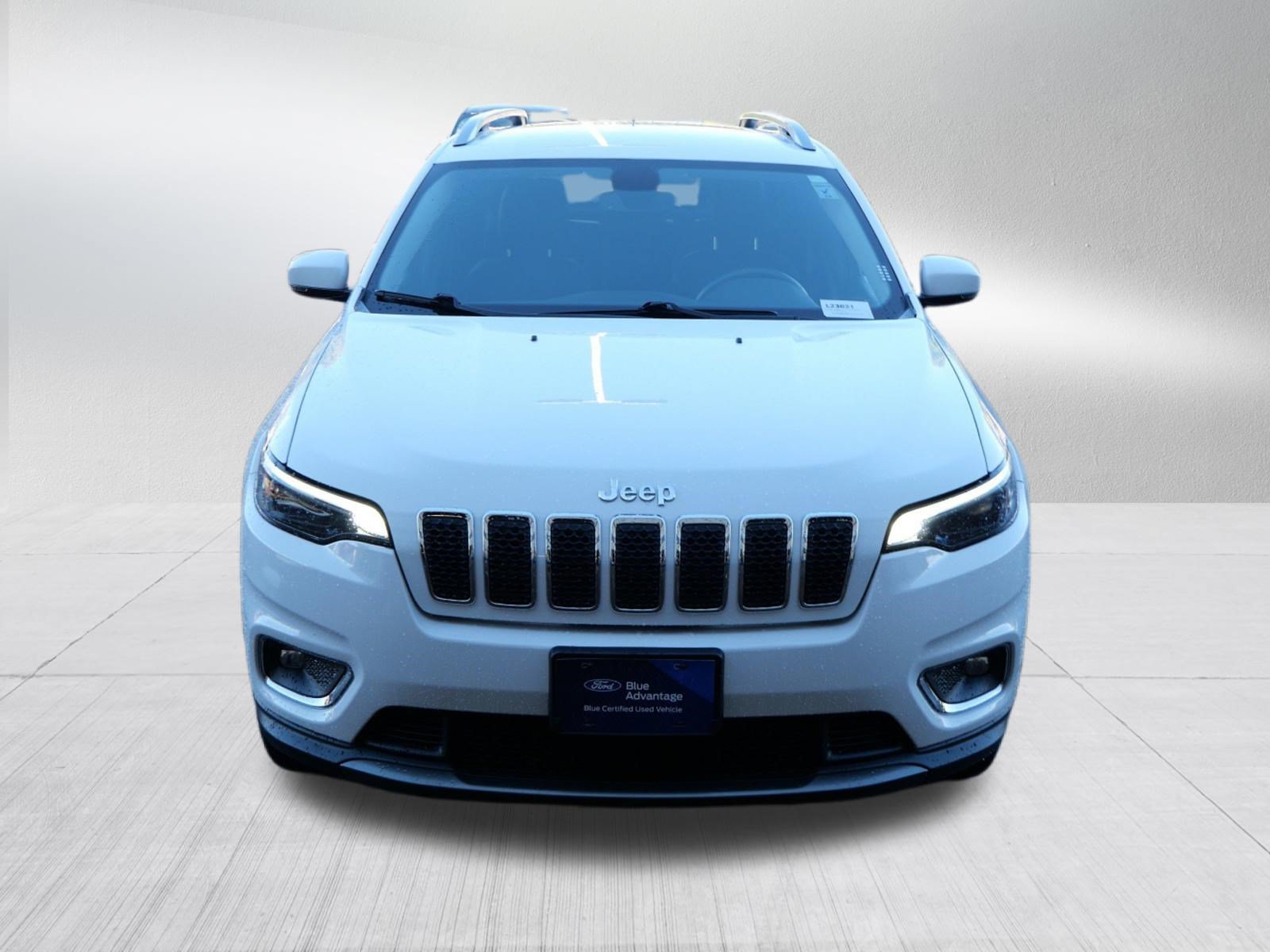 Used 2020 Jeep Cherokee Limited AWD/4WD image 2
