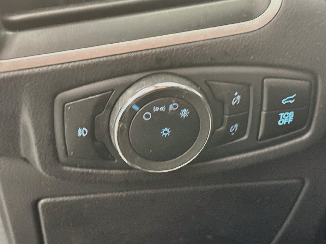Certified 2024 Ford Edge SEL w/ Convenience Package AWD/4WD image 16