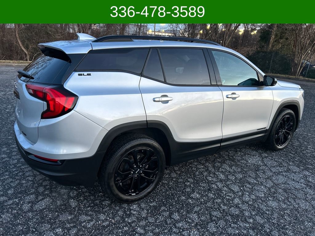 Used 2020 GMC Terrain SLE w/ Elevation Edition image 5