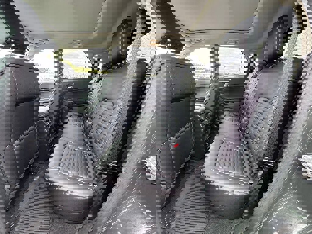 Certified 2024 Ford Edge SEL w/ Convenience Package image 10