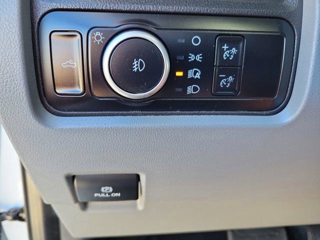 Certified 2023 Ford F250 XL w/ XL Chrome Package image 21