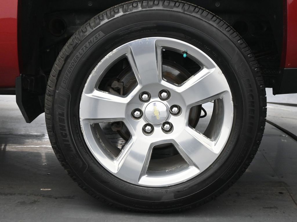 Used 2018 Chevrolet Silverado 1500 LT w/ All Star Edition image 47