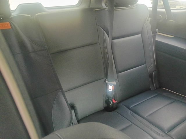 Used 2023 Chevrolet Suburban Premier AWD/4WD image 32