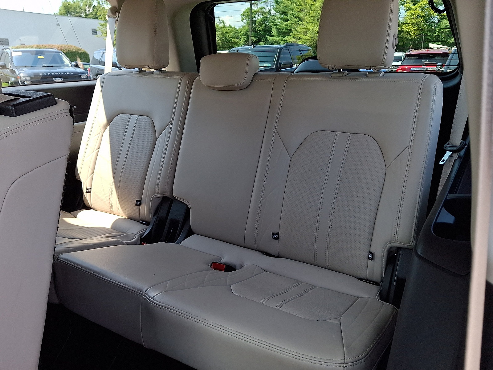 Certified 2023 Ford Expedition Max Platinum AWD/4WD image 14