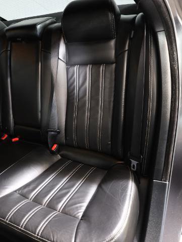 Used 2018 Chrysler 300 S w/ 300S Premium Group image 11