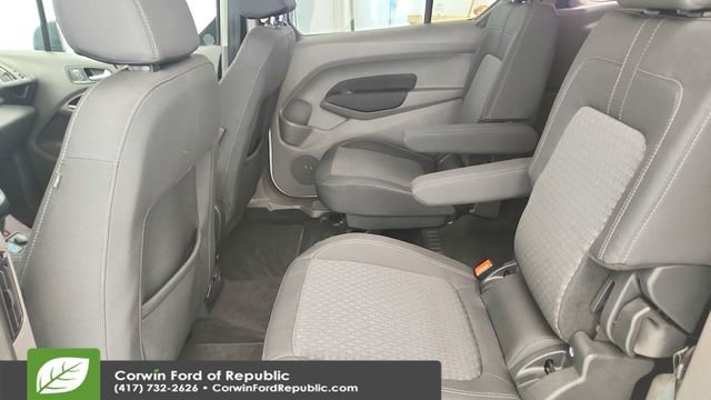 Certified 2022 Ford Transit Connect XLT image 25