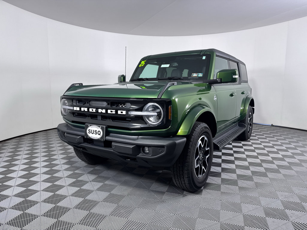 Certified 2025 Ford Bronco Outer Banks AWD/4WD image 16