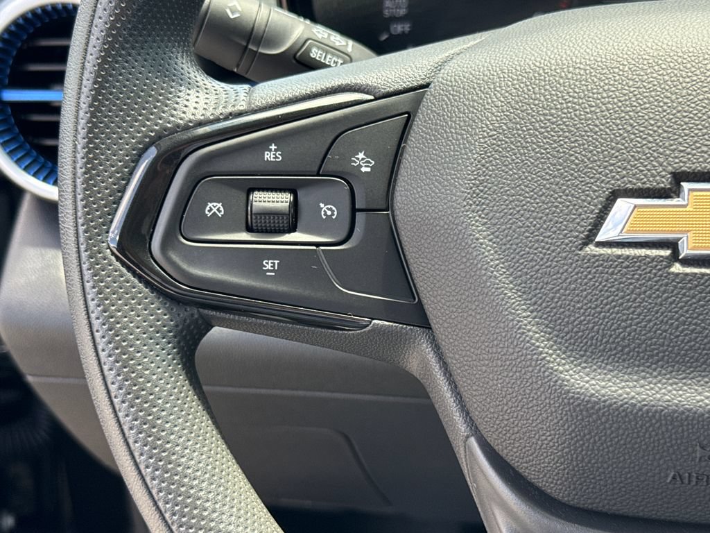 Used 2024 Chevrolet Trax LS w/ LS Convenience Package FWD image 15