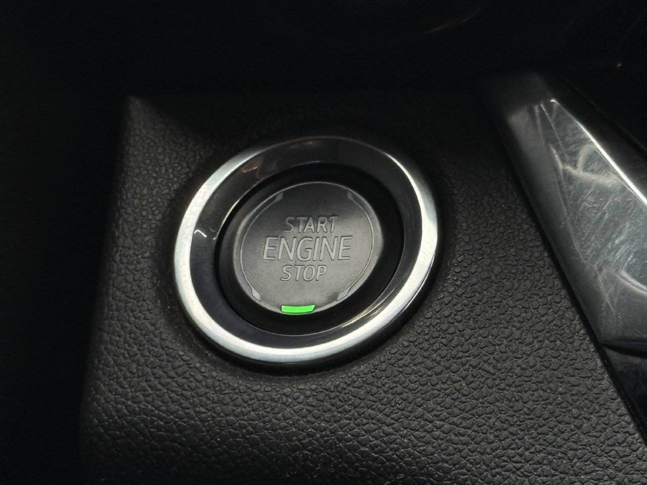Used 2025 Buick Envista Sport Touring FWD image 20