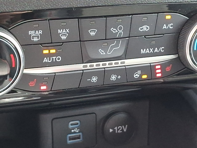 Certified 2022 Ford Escape SEL w/ SEL Stealth AWD Package image 26