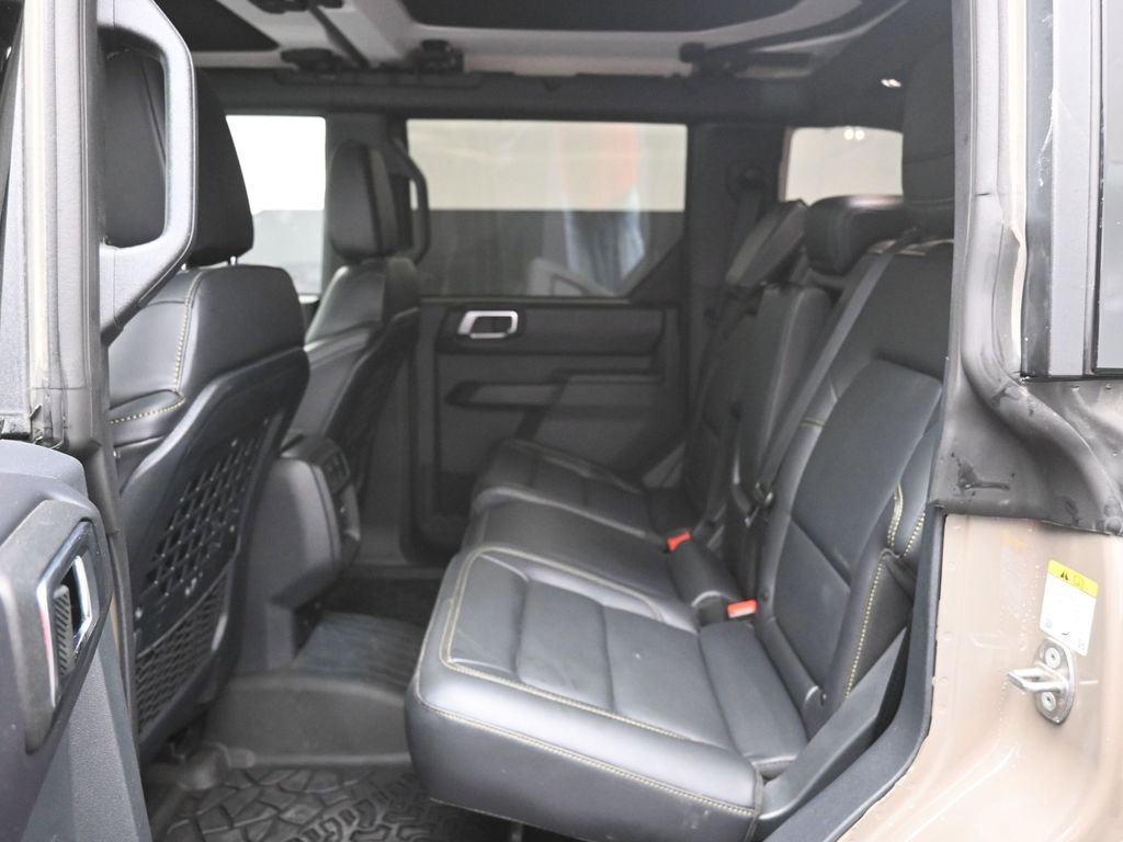 Certified 2025 Ford Bronco Badlands image 26