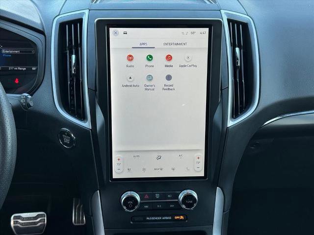 Certified 2024 Ford Edge ST-Line w/ Class II Trailer Tow Package image 16