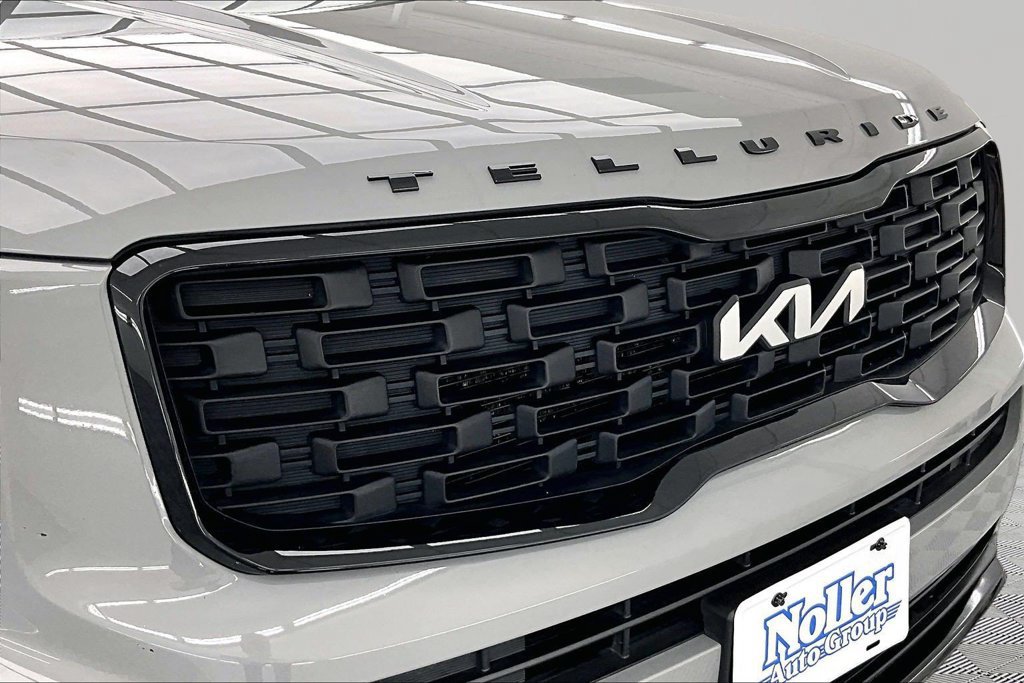 Used 2022 Kia Telluride EX w/ EX Premium Package AWD/4WD image 29