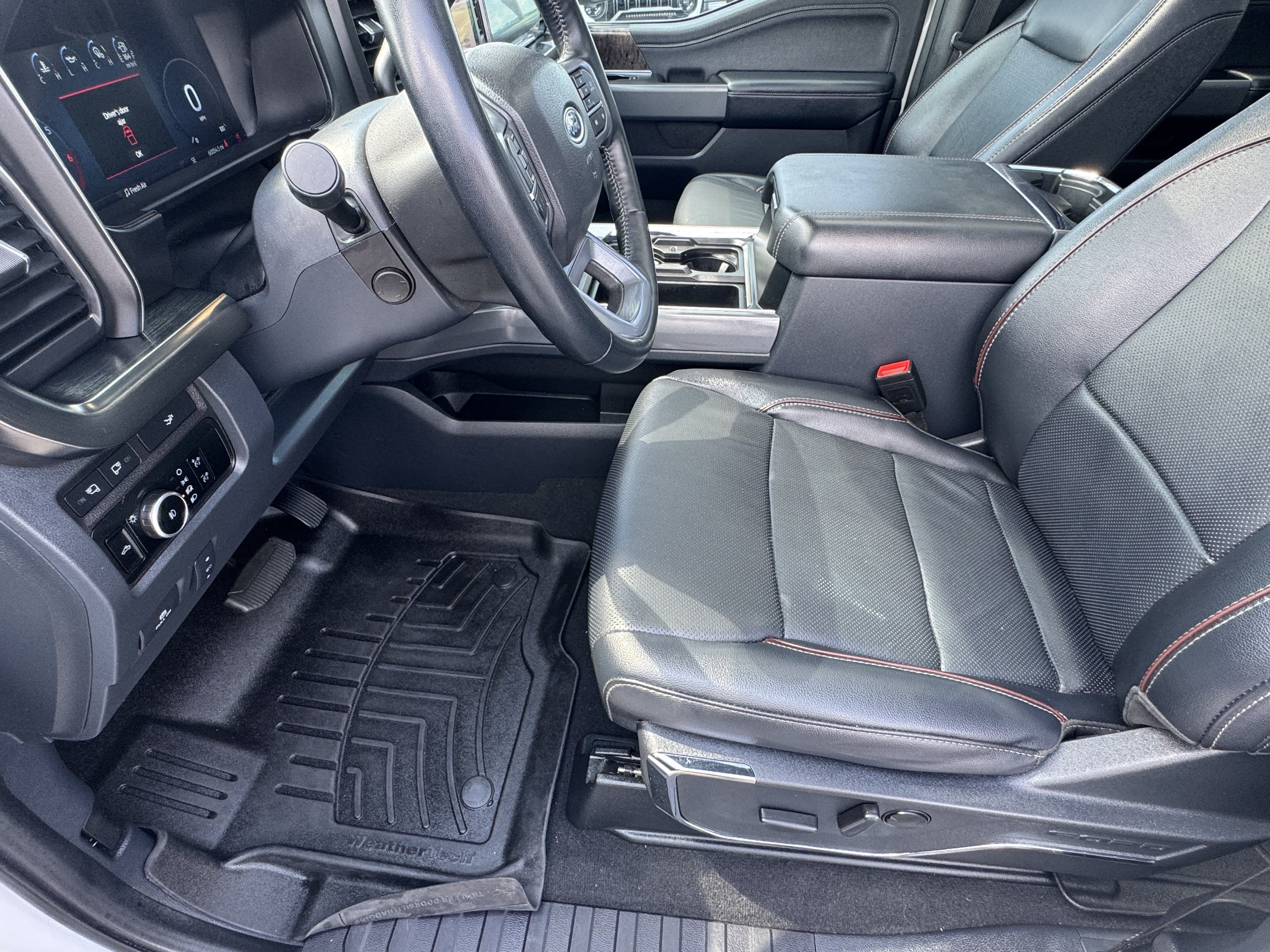 Certified 2024 Ford F250 Lariat w/ Sport Appearance Package AWD/4WD image 9