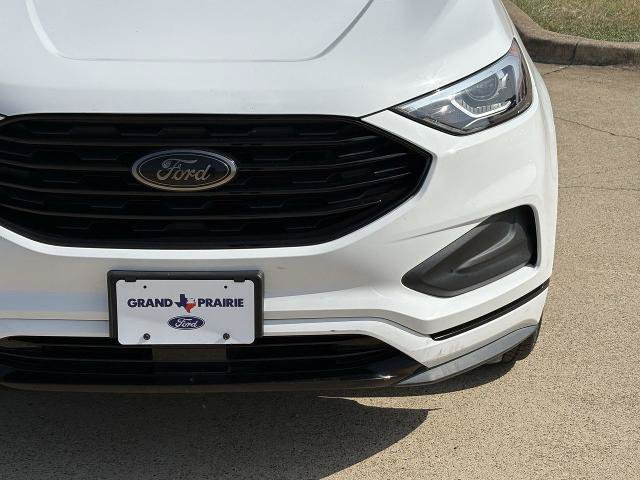 Certified 2022 Ford Edge SE w/ Black Appearance Package AWD/4WD image 10