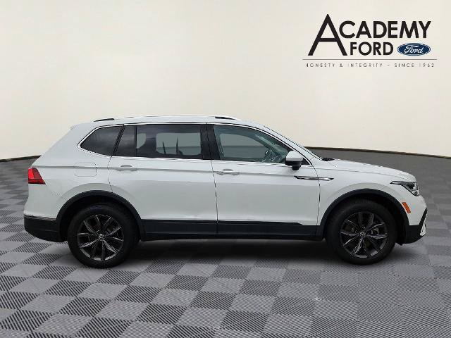 Used 2023 Volkswagen Tiguan SE FWD image 7