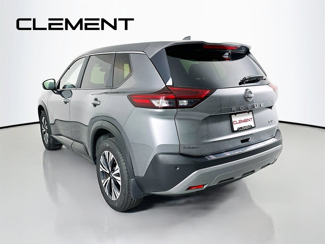 Used 2023 Nissan Rogue SV FWD image 10