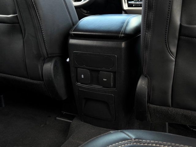 Certified 2023 Ford Explorer XLT w/ Equipment Group 202A AWD/4WD image 19
