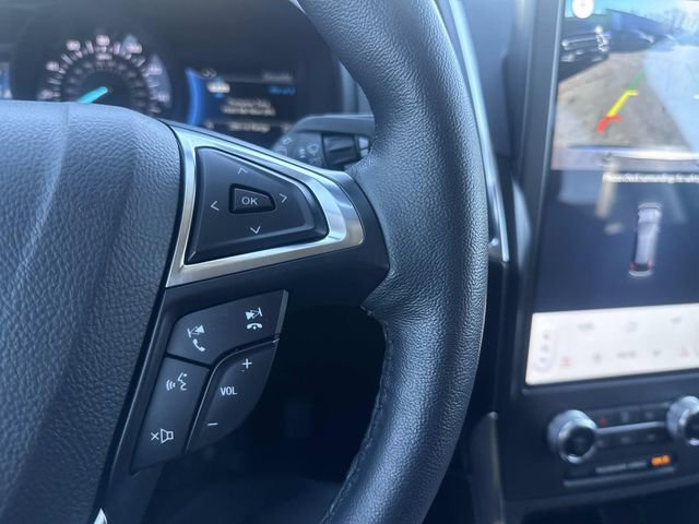 Certified 2024 Ford Edge Titanium image 35