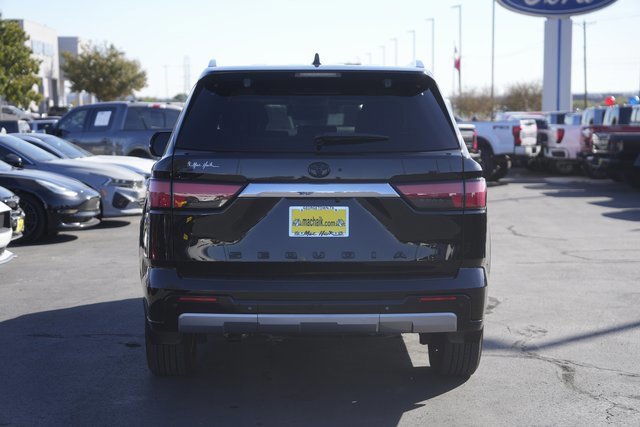 Used 2024 Toyota Sequoia Limited image 5