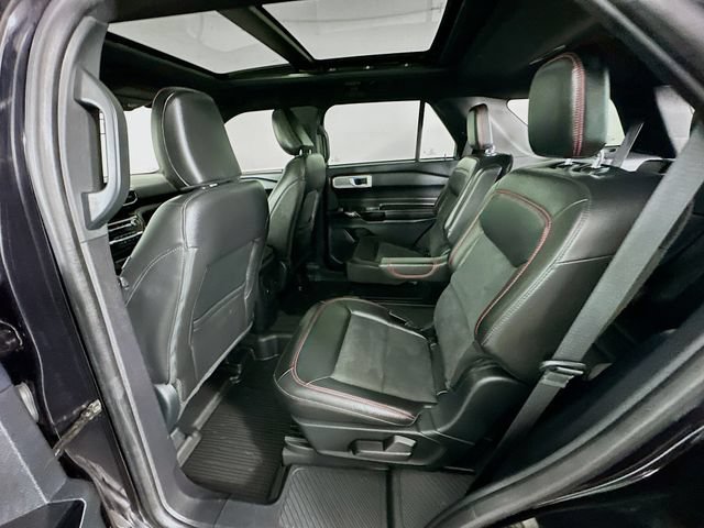 Certified 2022 Ford Explorer ST-Line w/ Class IV Trailer Tow Package AWD/4WD image 32
