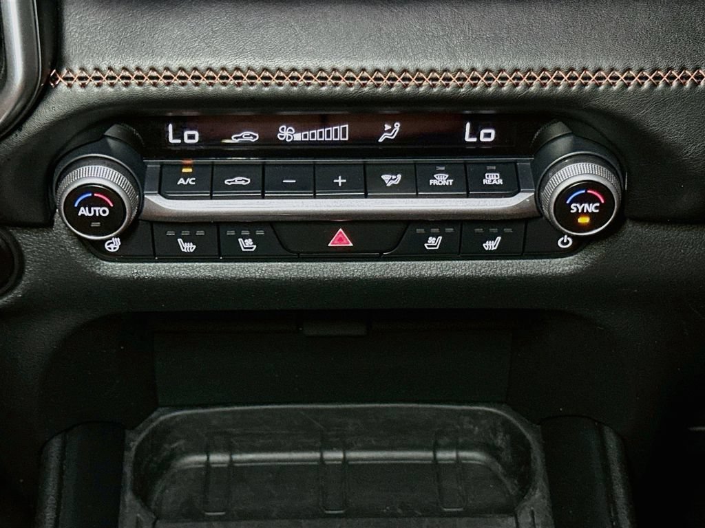 Used 2024 MAZDA CX-50 AWD 2.5 Turbo w/ Cargo Package image 16