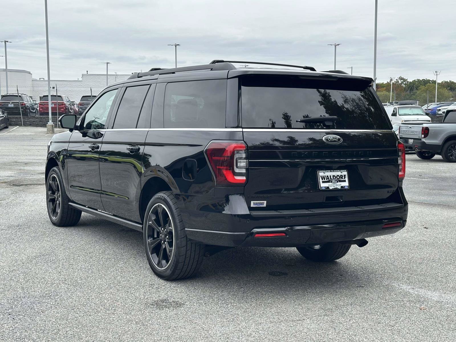 Certified 2023 Ford Expedition Max Limited AWD/4WD image 4
