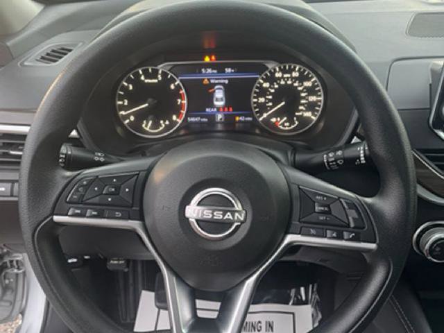 Used 2023 Nissan Altima 2.5 SV image 17