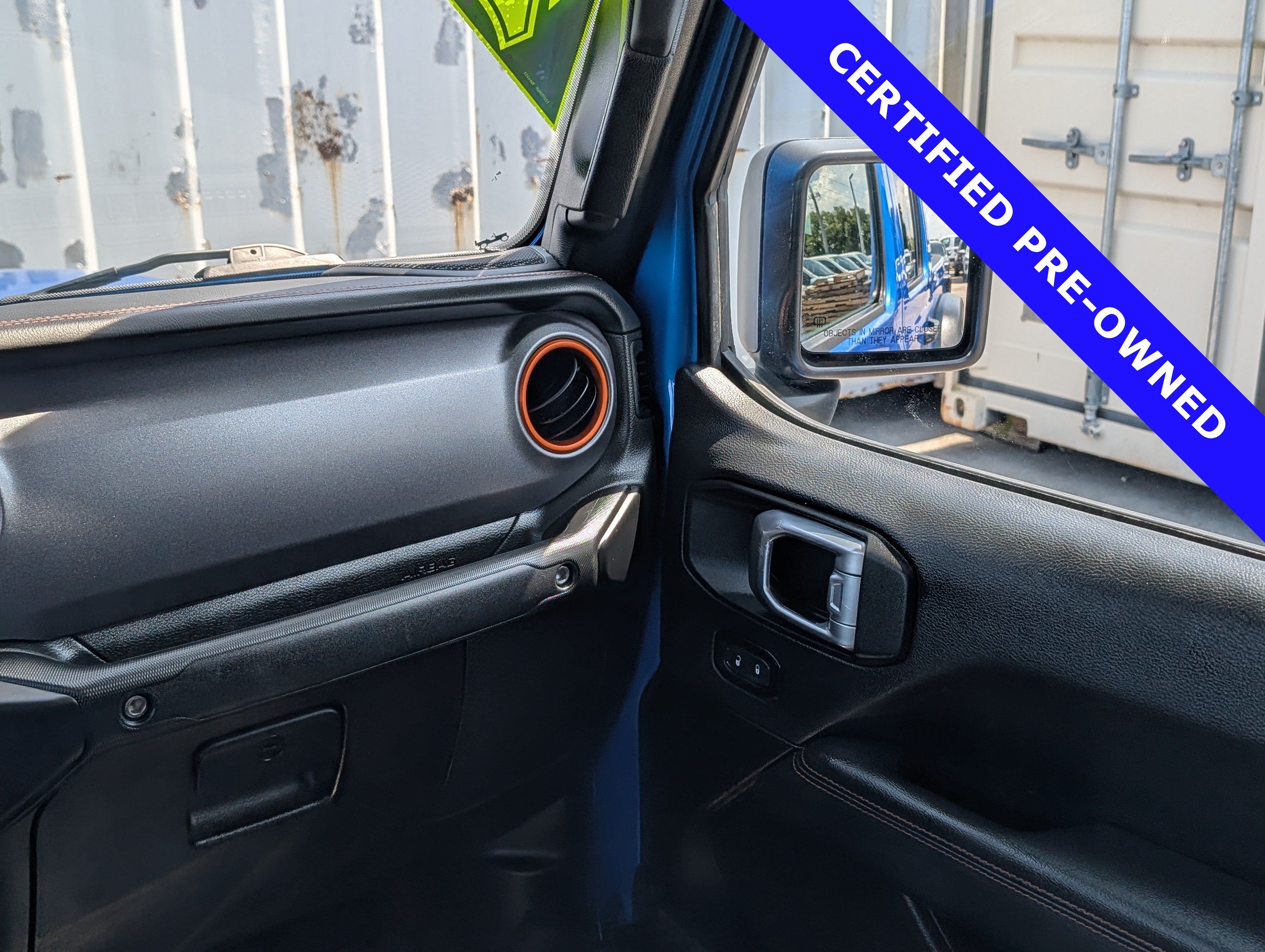 Used 2023 Jeep Gladiator Mojave w/ Cold Weather Group AWD/4WD image 19