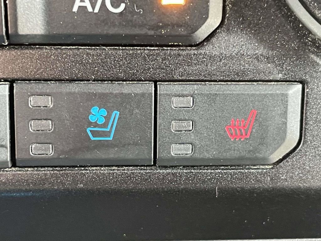 Certified 2021 Ford F350 Lariat w/ Lariat Ultimate Package image 19