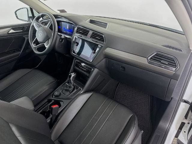 Used 2022 Volkswagen Tiguan SE image 29