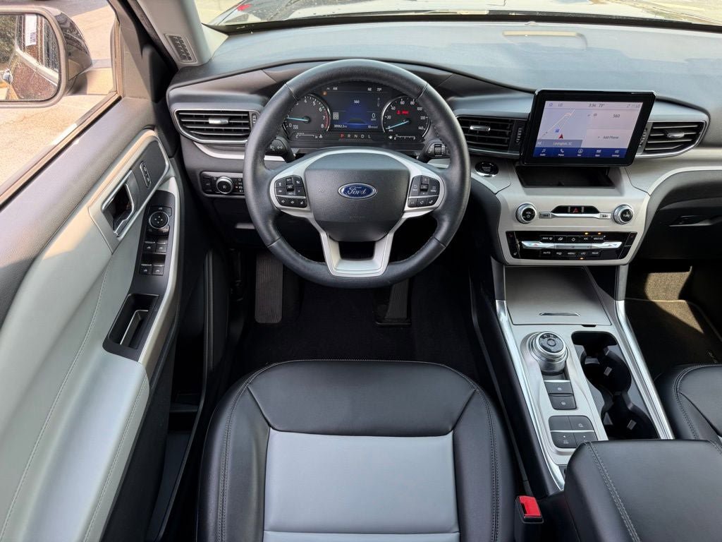 Certified 2023 Ford Explorer XLT w/ Equipment Group 202A RWD image 13