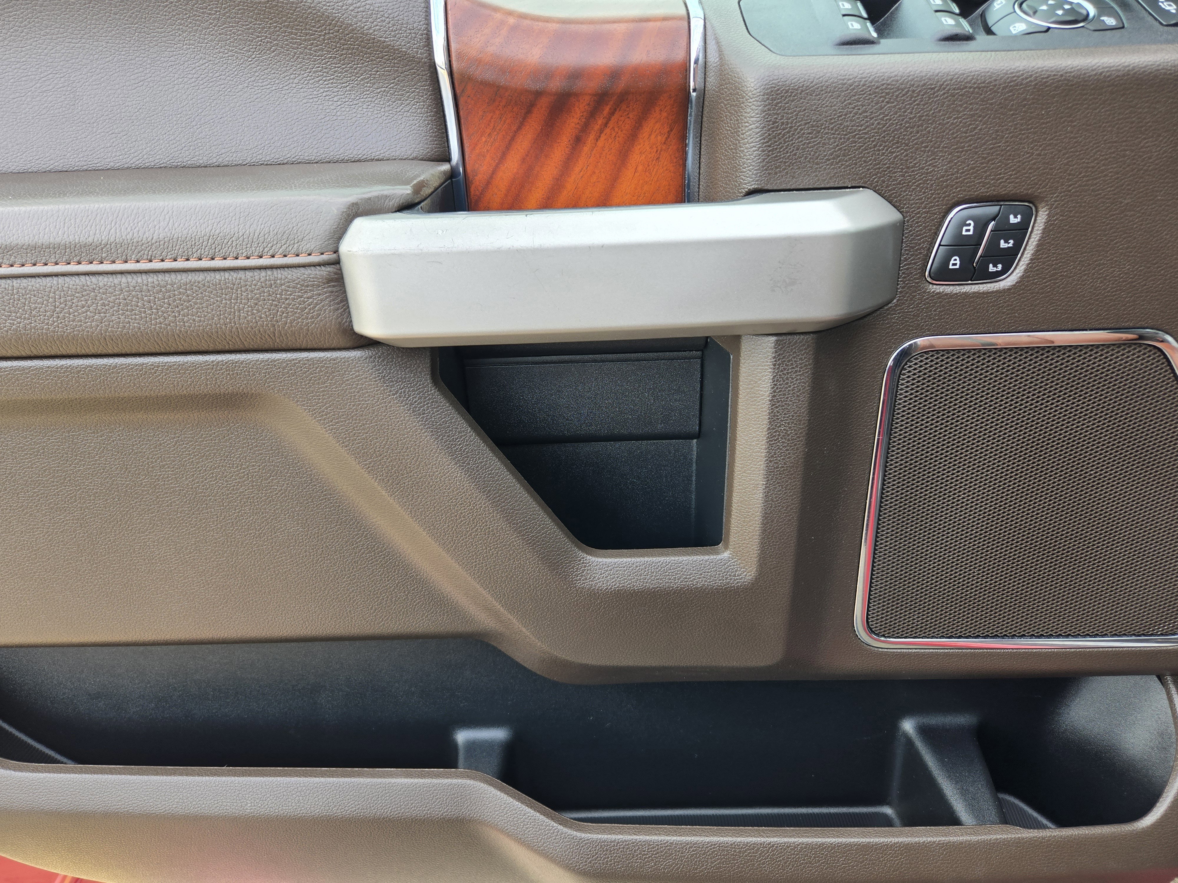 Certified 2020 Ford F250 King Ranch w/ King Ranch Ultimate Package image 16