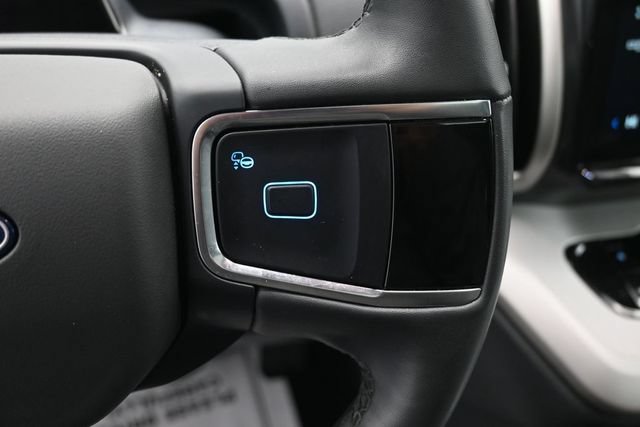 Certified 2025 Ford Expedition Active AWD/4WD image 14