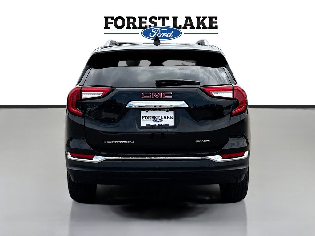Used 2024 GMC Terrain SLT AWD/4WD image 6