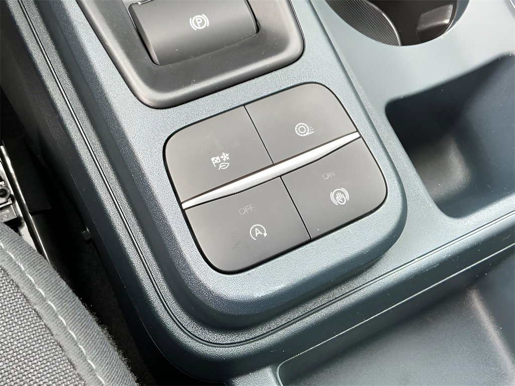 Certified 2024 Ford Maverick XL w/ Equipment Group 100A Standard image 47