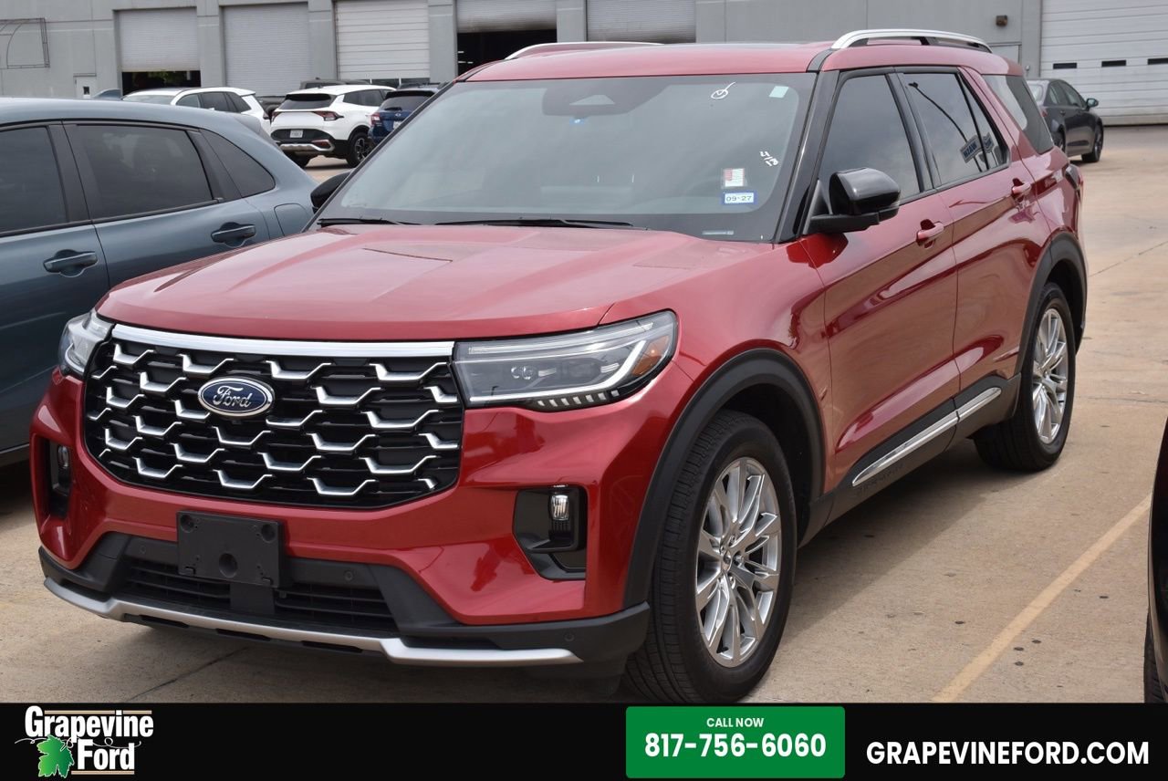 Certified 2025 Ford Explorer Platinum image 1