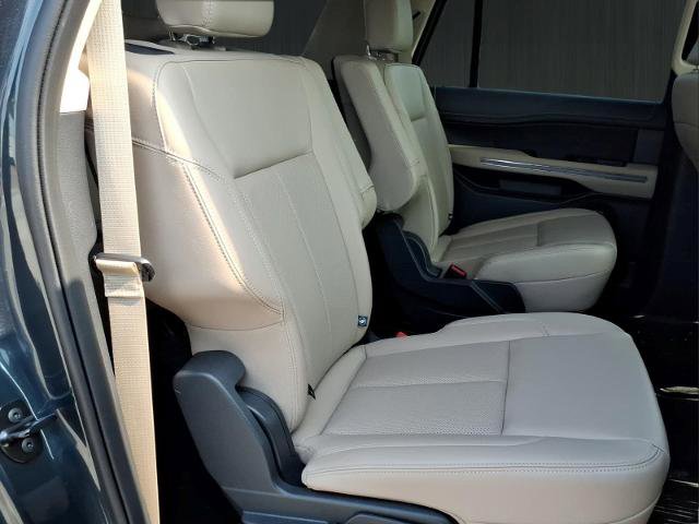 Certified 2024 Ford Expedition Max XLT RWD image 15