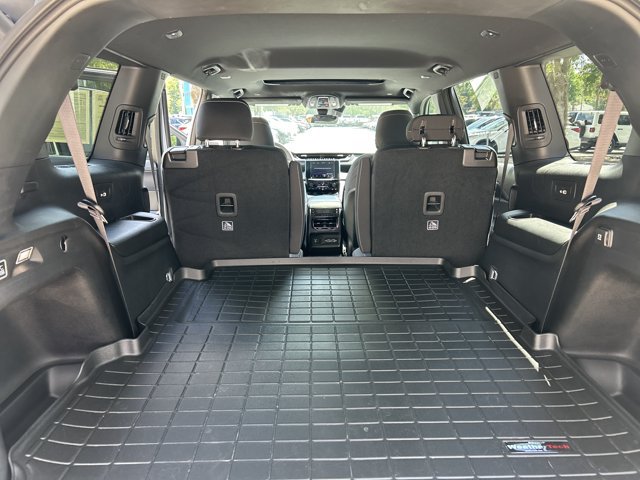 Used 2025 Jeep Grand Cherokee L Laredo w/ Luxury Tech Group I RWD image 28