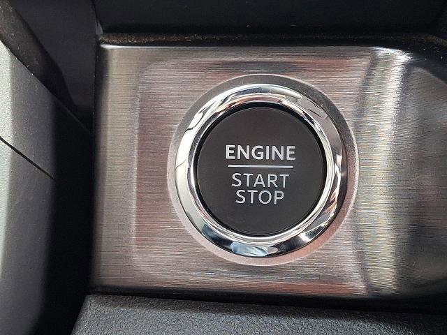 Certified 2023 Ford F250 Lariat w/ Sport Appearance Package image 23