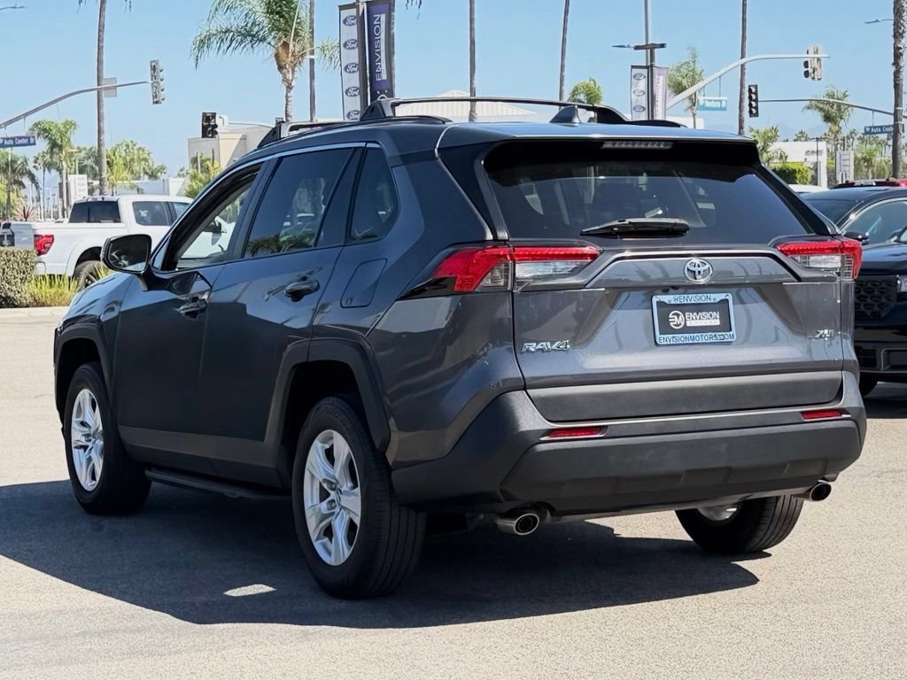 Used 2020 Toyota RAV4 XLE w/ Carpet Mat Package FWD image 6