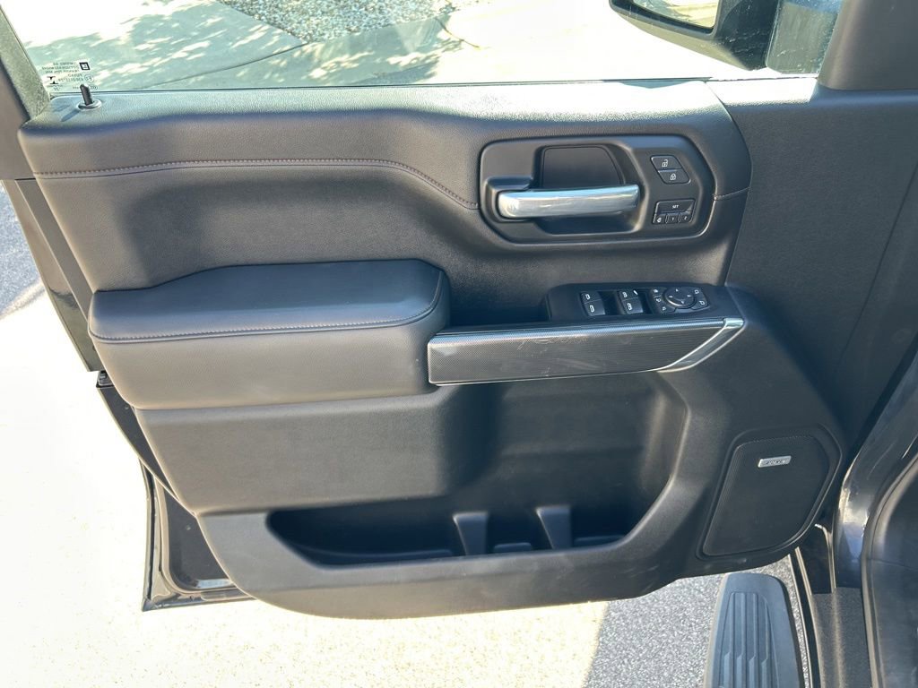 Used 2020 GMC Sierra 2500 AT4 w/ AT4 Premium Package AWD/4WD image 15