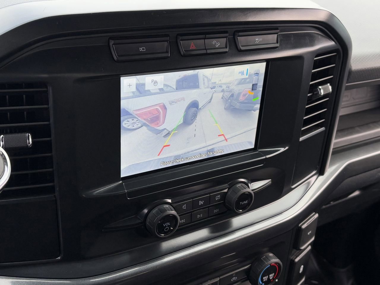 Certified 2022 Ford F150 XL w/ STX Appearance Package image 21